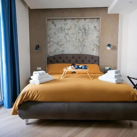 Vibes In Centro & Bed & Breakfast Pagani